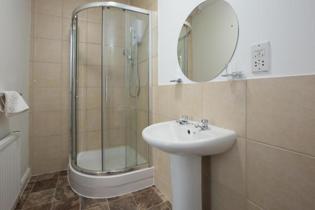 Grosvenor Hotel Rugby Kültér fotó