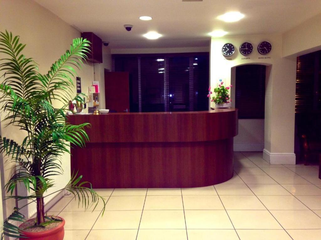 Grosvenor Hotel Rugby Kültér fotó